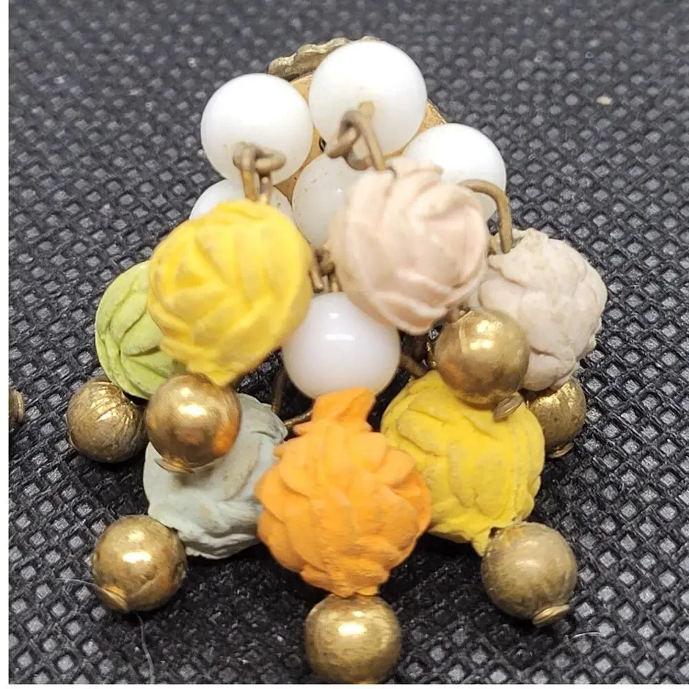 Vintage 1960s Gold Tone Rosette‎ Clip Earrings Milk Glass Pastelcore Mod